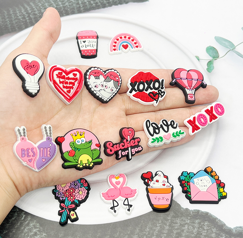 Hot Sales Cute Valentine's Day – обзор и цена Women'S Accessories Crocs