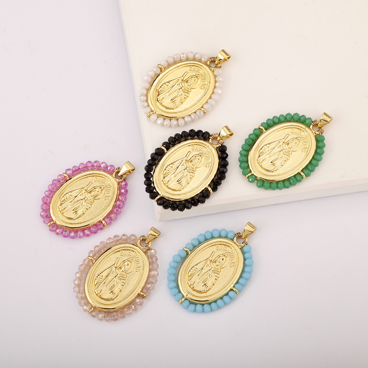 Retro Religion Sun Judas Oval  – обзор и цена Women Juda Accessories