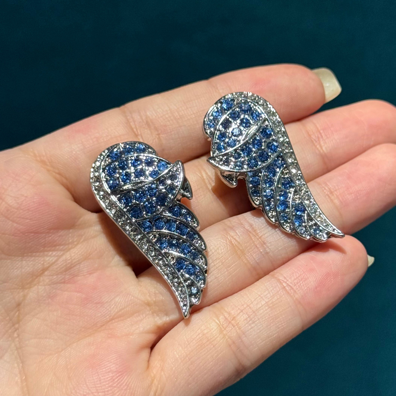 Vintage Angel Wing Blue Earrin – обзор и цена Women'S Accessories Trends 2026